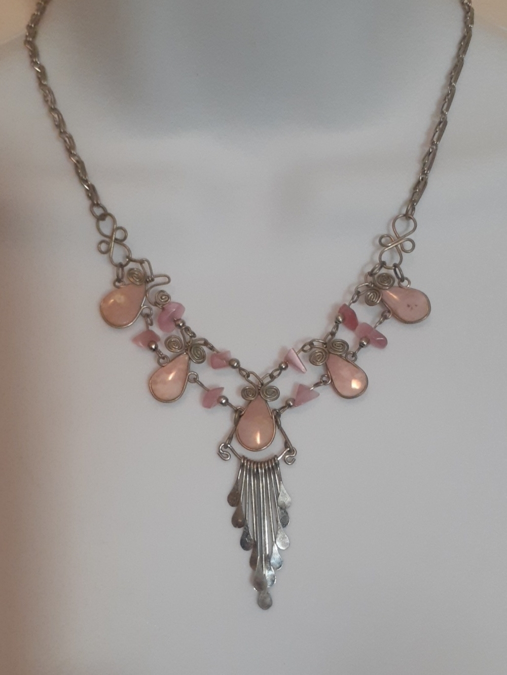 Delicate Pink Teardrop Pendant Necklace - Women Jewelry